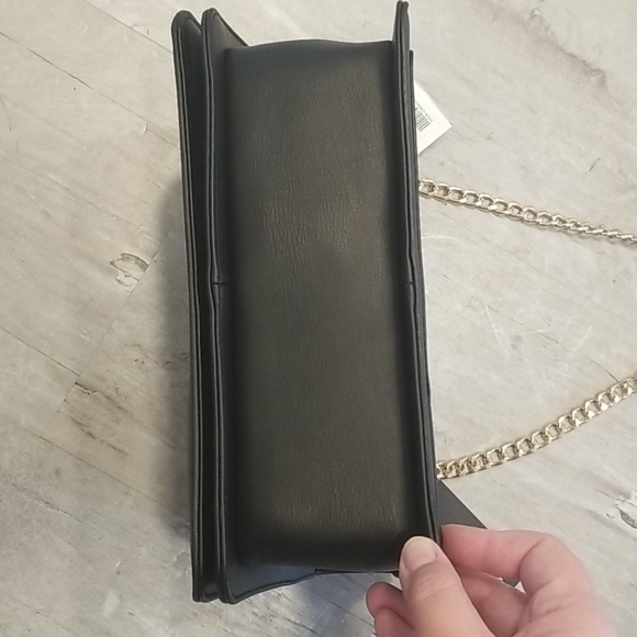 💕BADGLEY MISCHKA Studio Studed Quilted Crossbody - Picture 9 of 16